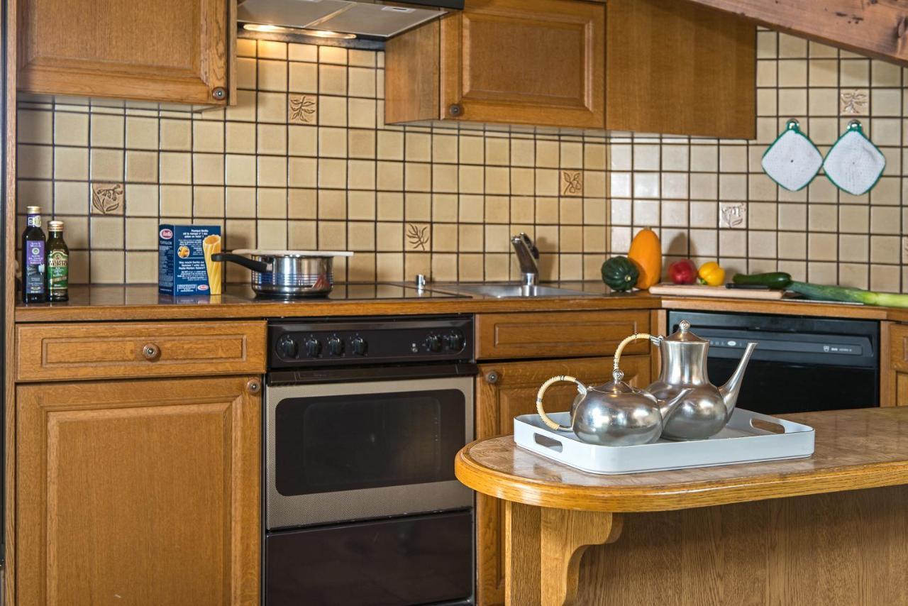 Holiday Apartment Residence Bellevue Zermatt Bagian luar foto
