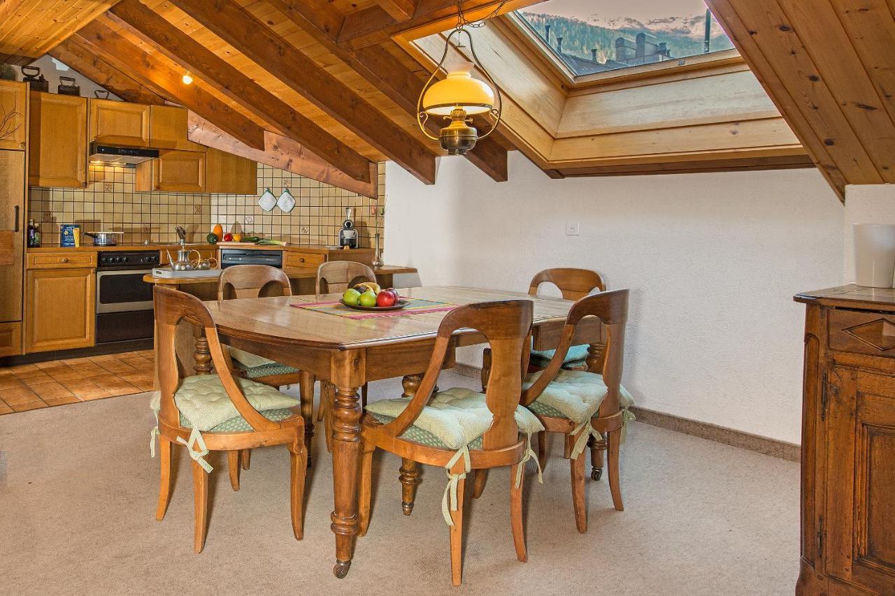 Holiday Apartment Residence Bellevue Zermatt Bagian luar foto